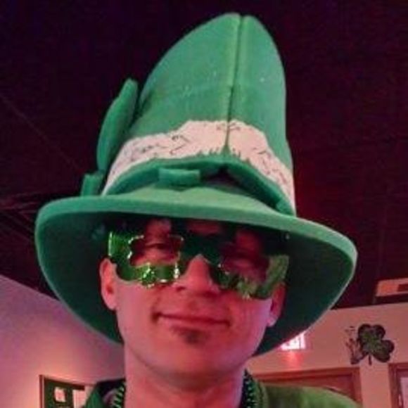 Meet your Posher, David - Picture 1 of 1